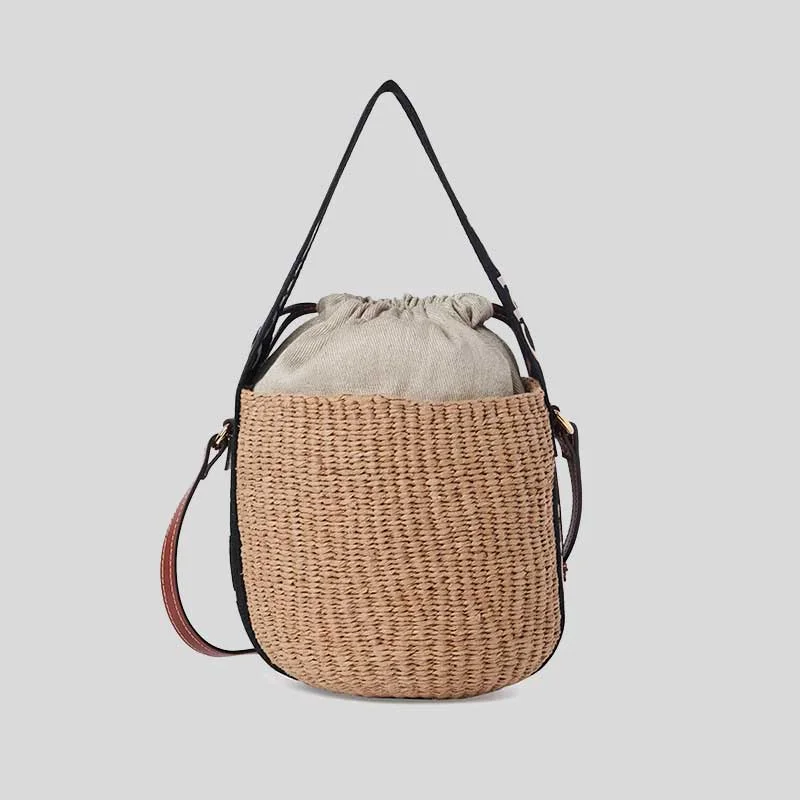 CHLOE Small Woody Basket In Natural Fibers Black/Beige CHC23AS381L18915