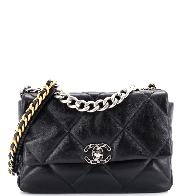 19 Flap Bag Quilted Leather Large