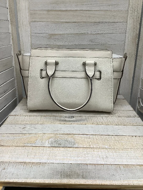 Crossbody Designer By Coach  Size: Medium